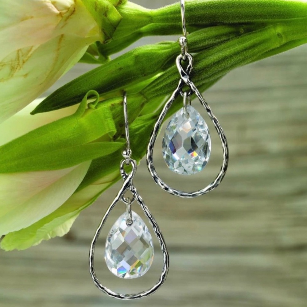 Silpada ‘HARBOR LIGHTS’ Cubic Zirconia and Sterling Silver Earrings W2284